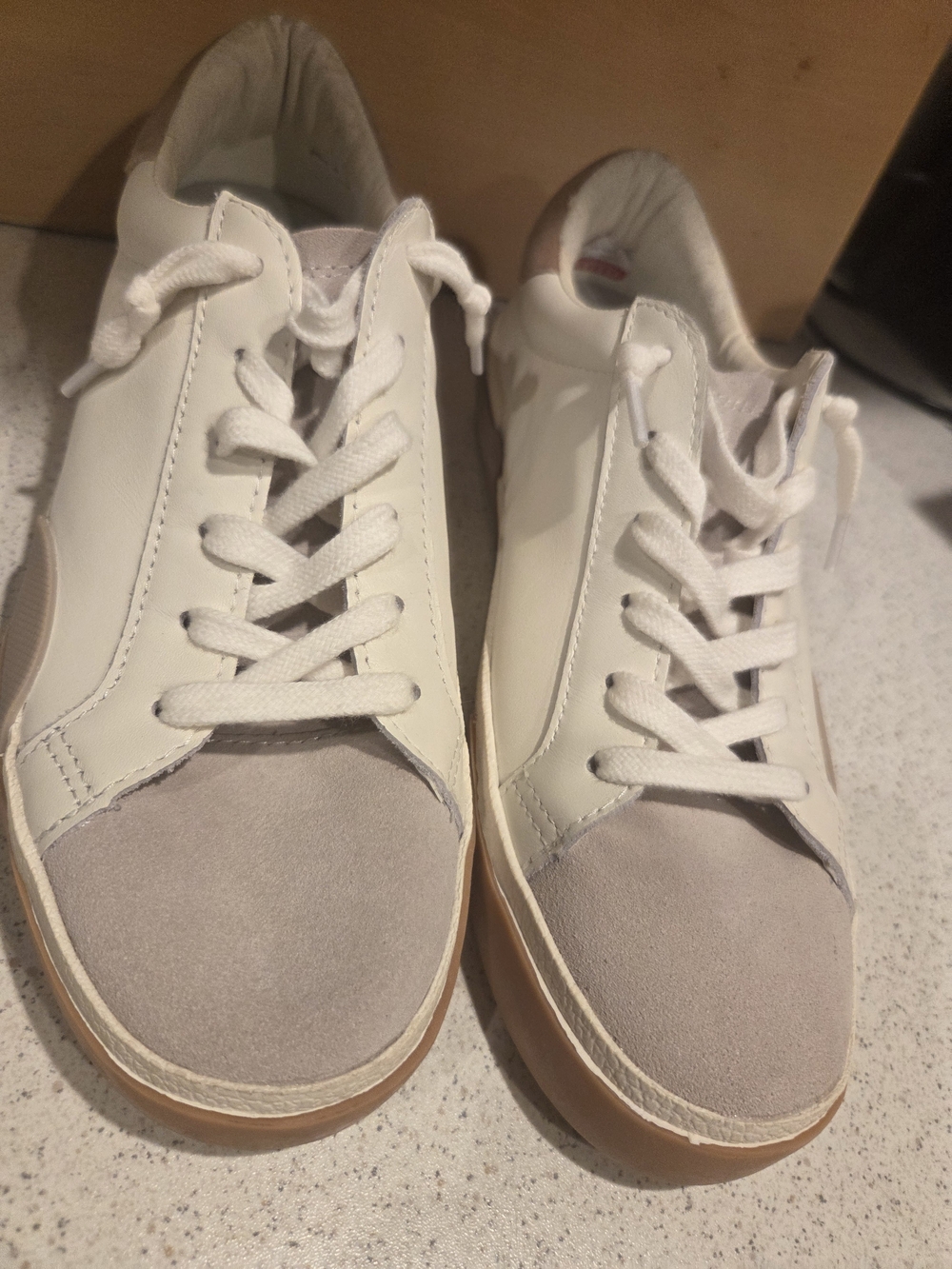 Dolce Vita White Tan Lace Up Sneakers Women’s Size 8